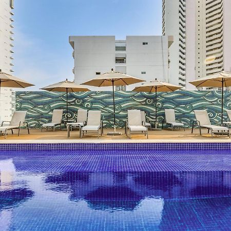 Hotel One Acapulco Costera Esterno foto