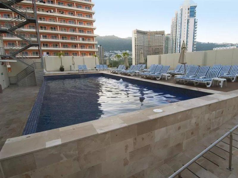 Hotel One Acapulco Costera Esterno foto