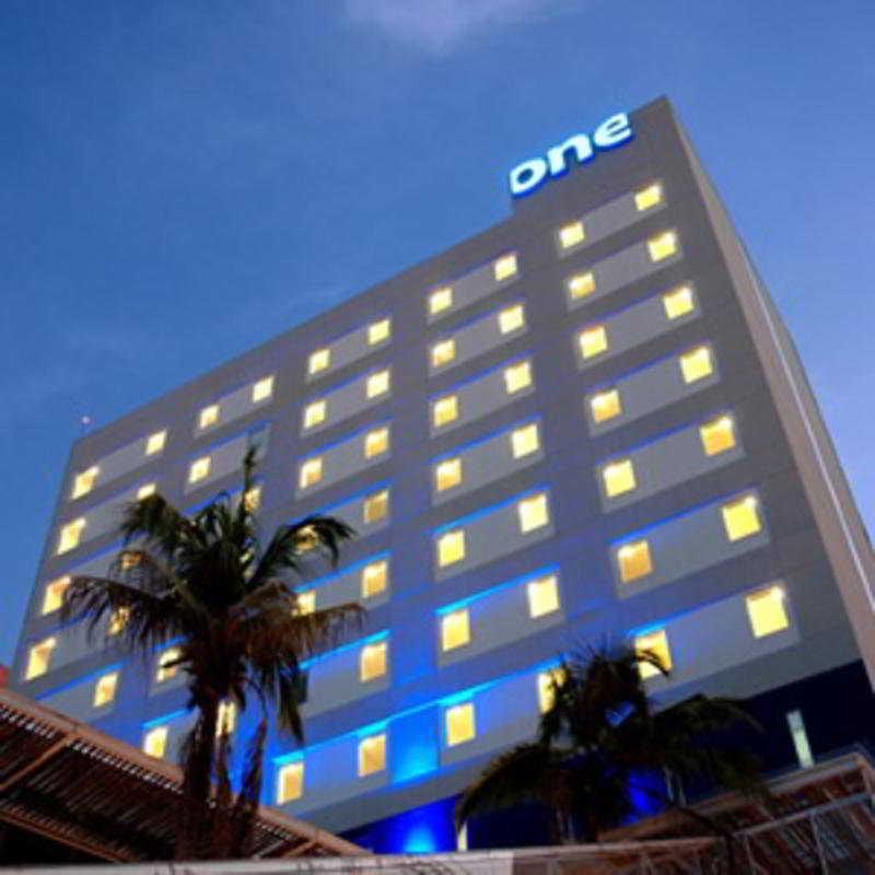 Hotel One Acapulco Costera Esterno foto